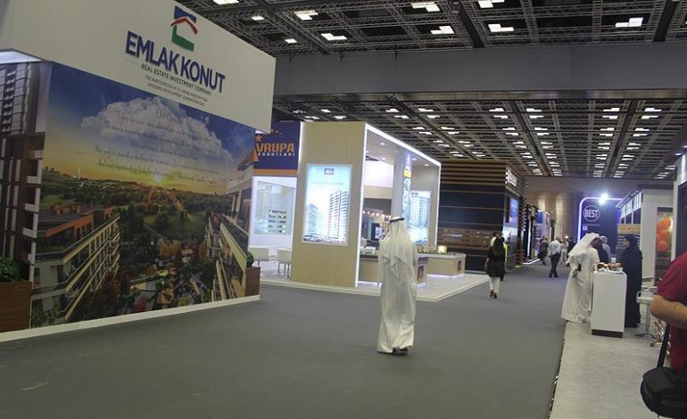 Türk yatırımcılar Katar’da projelerini tanıttı