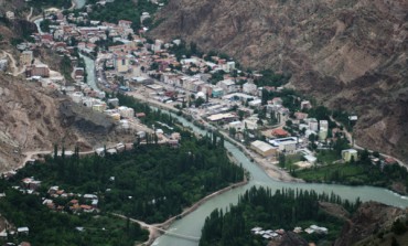 Yusufeli'nin taşınması için ilk kazma vuruldu