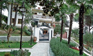 İşte Ali Ağaoğlu'nun Boğaza Nazır Köşkü