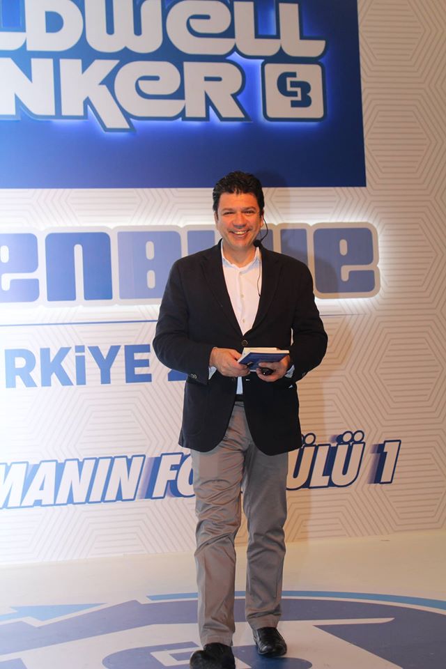 Taner Özdeş