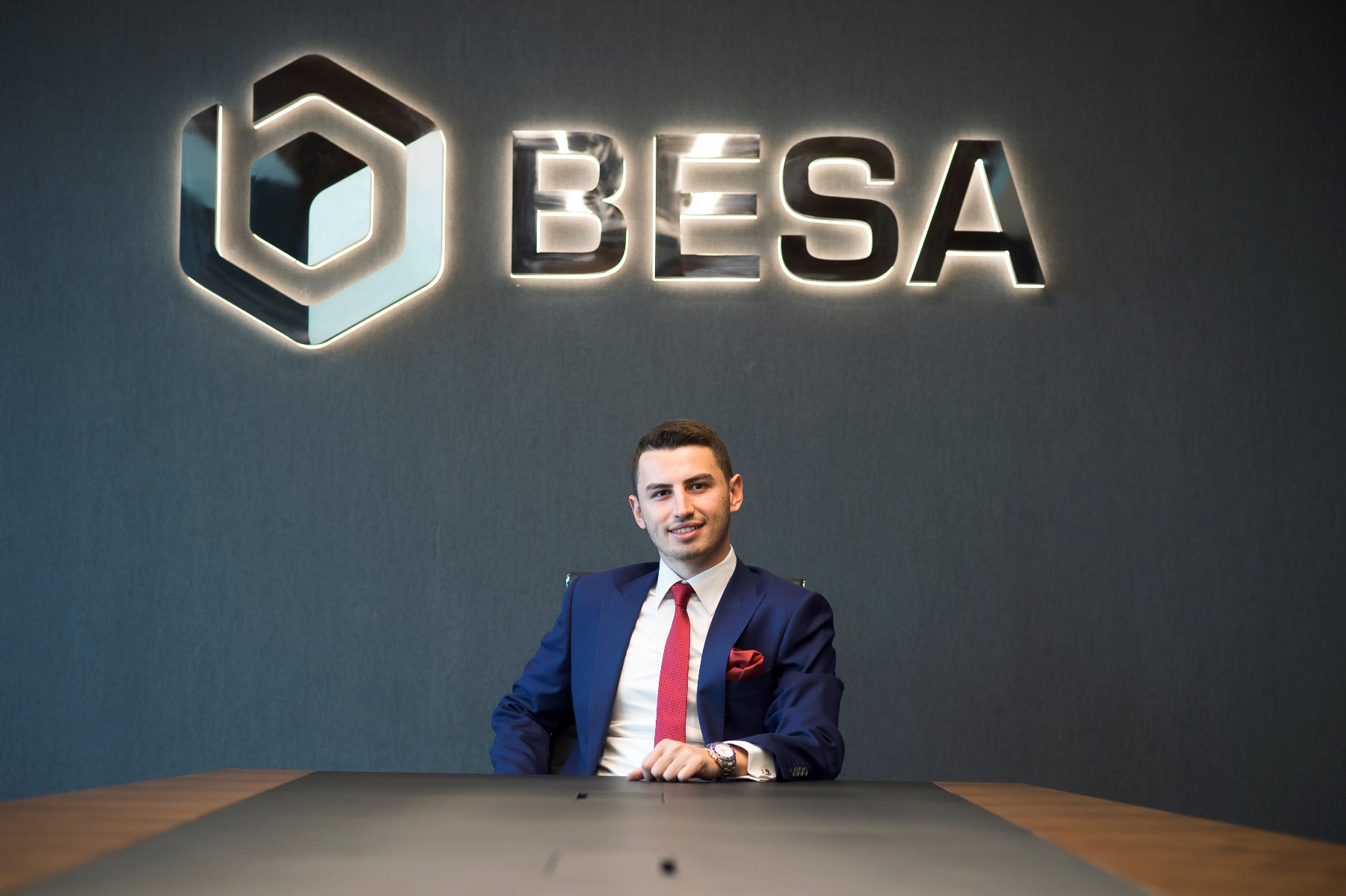 Besa Grup Efe Bezci / Kent İncek