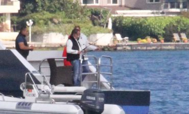 Alia Ağaoğlu Amerikan Bayraklı Yatıyla Boğazda Balık Avladı