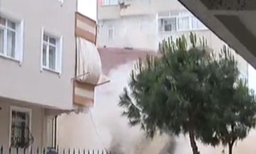 Bahçelievler'de Bina Çöktü