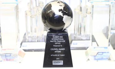 Coldwell Banker " Uluslararası Küre ödülü" Artemis'in Oldu