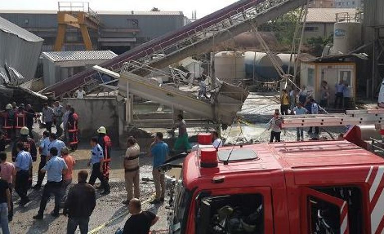 İstanbul’da beton santralinde çökme yaşandı
