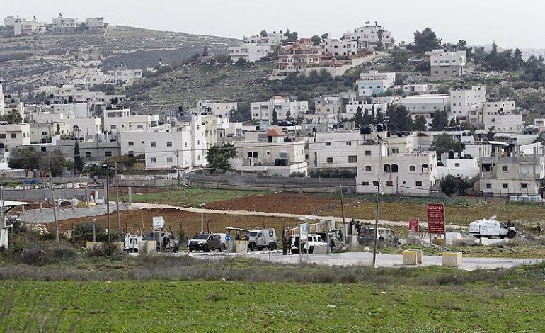 Netanyahu, Kudüs çevresinde 800 yeni konutun inşasına onay verdi