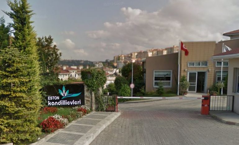 Eston Kandilli Evleri