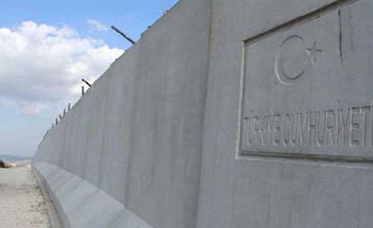 TOKİ, Suriye sınırına 700 kilometrelik duvar örecek