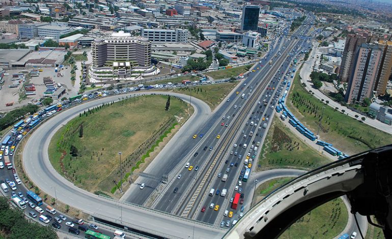 FETÖ’den gözaltına alındığı gün belediyeden imarı kaptı