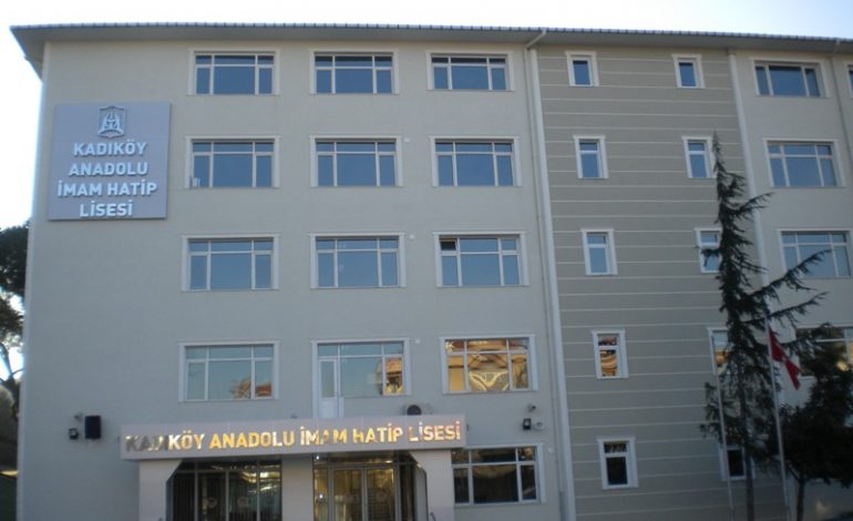 Kadıköy Anadolu İmam Hatip Lisesi Arazisi İmara Açılıyor