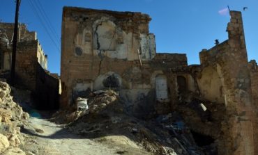 Mardin'de ‘tarih’ yıkılıyor