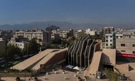 İran'da Kubbesiz Bir Cami