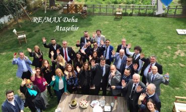 RE/MAX Deha Gayrimenkul RE/MAX’le olan sözleşmesini 2 yıl erken yeniledi