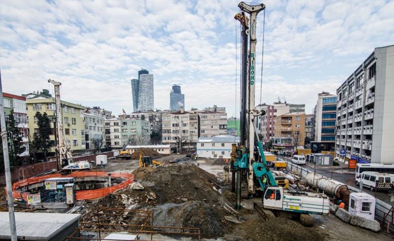 Mecidiyeköy metrosuna AVM olmadı cami yapılacak