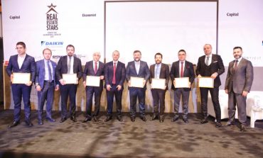 Gayrimenkul sektörünün zirvesi  Real Estate Stars'da bir araya geldi
