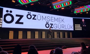 Erden Timur “Özümsemek Özgürlüktür”