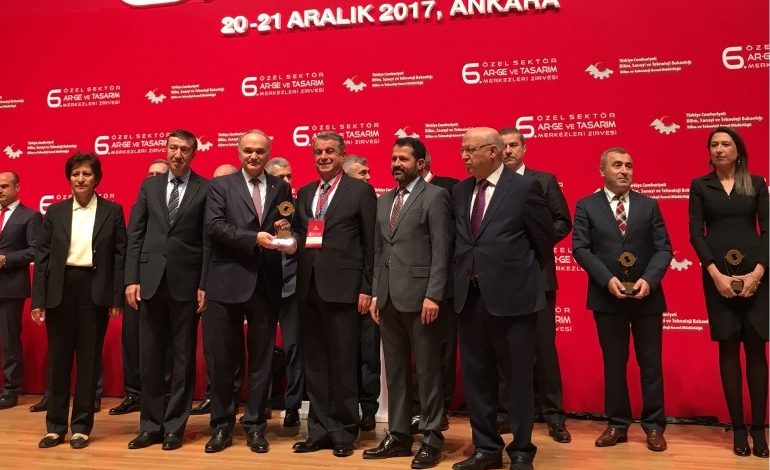 Şişecam Bilim ve Teknoloji Merkezi’ne Fikri Mülkiyet Yetkinliği ödülü