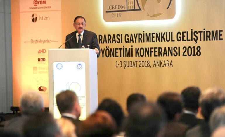 Bakan Özhaseki, Ankara Üniversitesi Uluslararası Gayrimenkul Geliştirme ve Yönetimi Konferansı’nda Konuştu