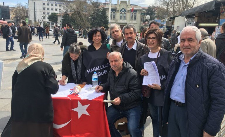 Fikirtepe’liler Kadıköy’de İmza Topladı