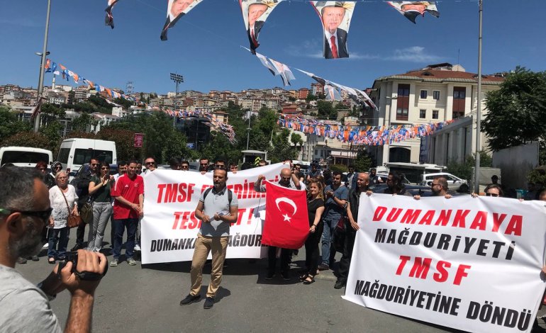 Dumankaya Mağdurları Ak Parti İstanbul İl Başkanlığı Önünde Basın Açıklaması Yaptı