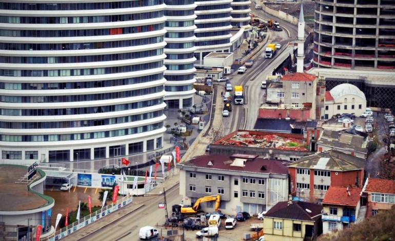 İstanbul’da “Yarısı Bizden” kampanyası ile16 Soruda kentsel dönüşüm