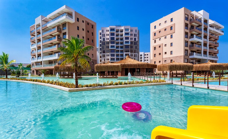 Denizli’nin sahili olan en gözde projesi Aqua City’de yaşam başladı