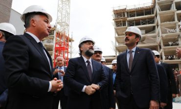 Çevre ve Şehircilik Bakanı Murat Kurum'dan Antalya'ya yeni millet bahçesi müjdesi