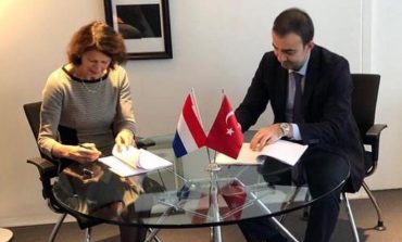 Hollanda'nın Kalbi Yıldırım Kule'de Atacak