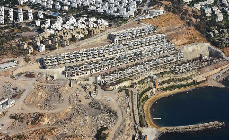 Bodrum’da rezidans ve villa inşaatındaki yıkımı bakanlık devraldı