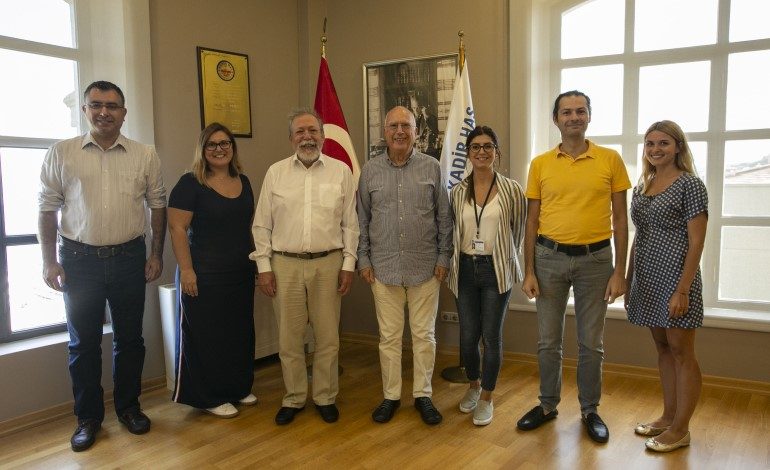 Kadir Has Üniversitesi STFA İnşaat Grubu ile İşbirliği Anlaşması İmzaladı