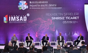 9. Uluslararası İnşaatta Kalite Zirvesi'nde Dış Ticaretin Önündeki Engeller ve Çözüm Önerileri Konuşuldu