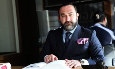 Yargıtay'dan Tartışılacak Karar: Ödenmeyen Site Aidatı İçin Evdeki Herkese Haciz!