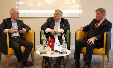 TAM Konuşmalar İlk konuğunu ağırladı