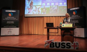 "Tarım Dönüşümünde Kadın ve Erkek Çiftçilerin Yeteneklerine ve Enerjilerine İhtiyaç Var"