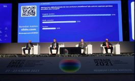 TÜRKİYE ENERJİ ZİRVESİ’NİN İLK OTURUMUNDA TÜRKİYE ELEKTRİK PİYASASI KONUŞULDU