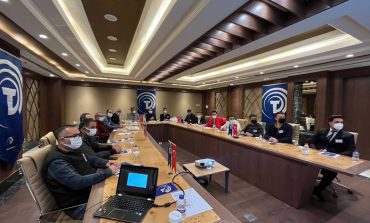 TÜRKÇİMENTO’DAN ANKARA’DA BETON YOLLAR BİLGİLENDİRME SEMİNERİ