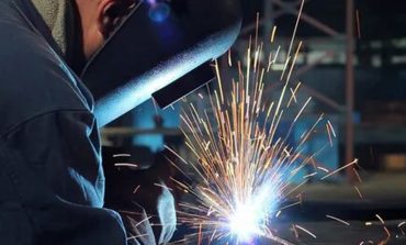HER 250 İNŞAAT ÇALIŞANINDAN 1'İ KAYNAK KAZASINDA HAYATINI KAYBEDİYOR!