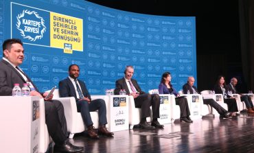 4. KARTEPE ZİRVESİ “DİRENÇLİ ŞEHİRLER İÇİN SÜRDÜRÜLEBİLİR FİNANSMAN ARAÇLARI” OTURUMUNDA TEŞVİKLER VE YURT DIŞI FİNANSMAN MODELLERİ KONUŞULDU