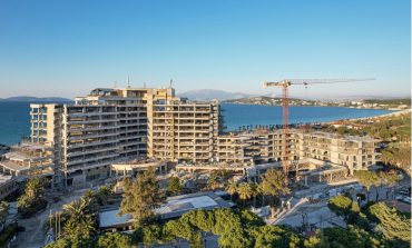 SWISSOTEL RESIDENCES ÇEŞME'NİN KABA İNŞAATI TAMAMLANDI
