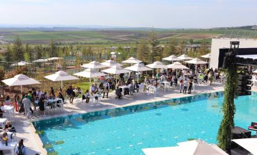 YEŞİLYAKA SU’DA BAHAR ŞENLİĞİ
