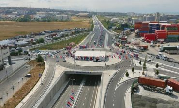 BEYLİKDÜZÜ-AVCILAR TRAFİĞİNİ RAHATLATACAK KAVŞAK HİZMETE AÇILDI