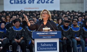 DÜNYANIN EL ELE VEREREK, İKLİM ACİL DURUMUNA ÇÖZÜMLER ÜRETMESİ, BİRLİKTE ÇALIŞMASI GEREKİYOR