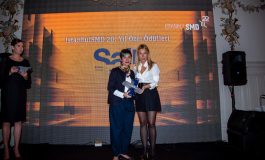 Salt’a mimarlık alanındaki katkılarından dolayı İstanbul Serbest Mimarlar Derneği’nden özel ödül