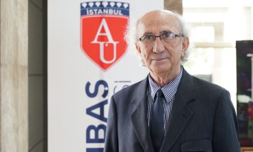 Prof. Dr. Zeki Hasgür: “5.9 şiddetindeki deprem sürpriz oldu”