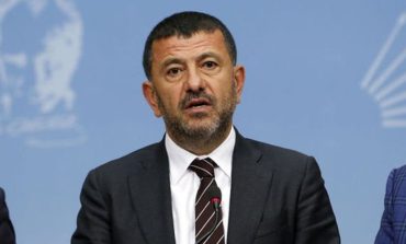 CHP Genel Başkan Yardımcısı Veli Ağbaba konut birim fiyatları ile yıllık asgari ücret üzerinden değerlendirmede bulundu