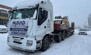 MÜSİAD'dan afet bölgesine iş makinesi ve temel ihtiyaç maddesi yardımı