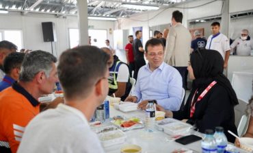 İMAMOĞLU’NDAN HATAY’A ‘GEÇİCİ BARINMA MERKEZİ’ MÜJDESİ: TEMMUZ SONU AÇIYORUZ