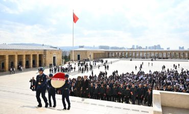 Betek Boya Anıtkabir’de Ata’nın huzuruna çıktı