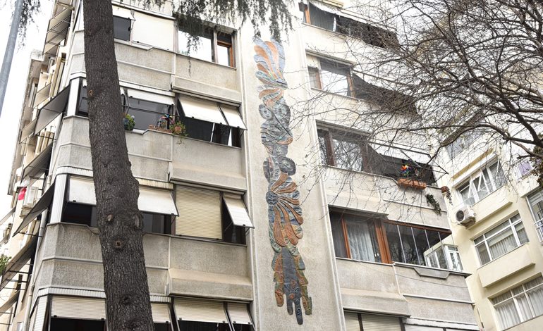 KADIKÖY BELEDİYE MECLİSİ’NDEN TÜRKİYE’DE BİR İLK: KENTSEL DÖNÜŞÜM KAPSAMINDA YIKILACAK BİNALARDA YER ALAN SÜSLEME ÖĞELERİ KORUMA ALTINA ALINDI