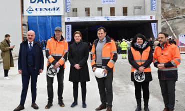 Akdeniz, Balkanlar ve Orta Avrupa'yı bağlayan Karavanke Tüneli’nde ışık göründü!
